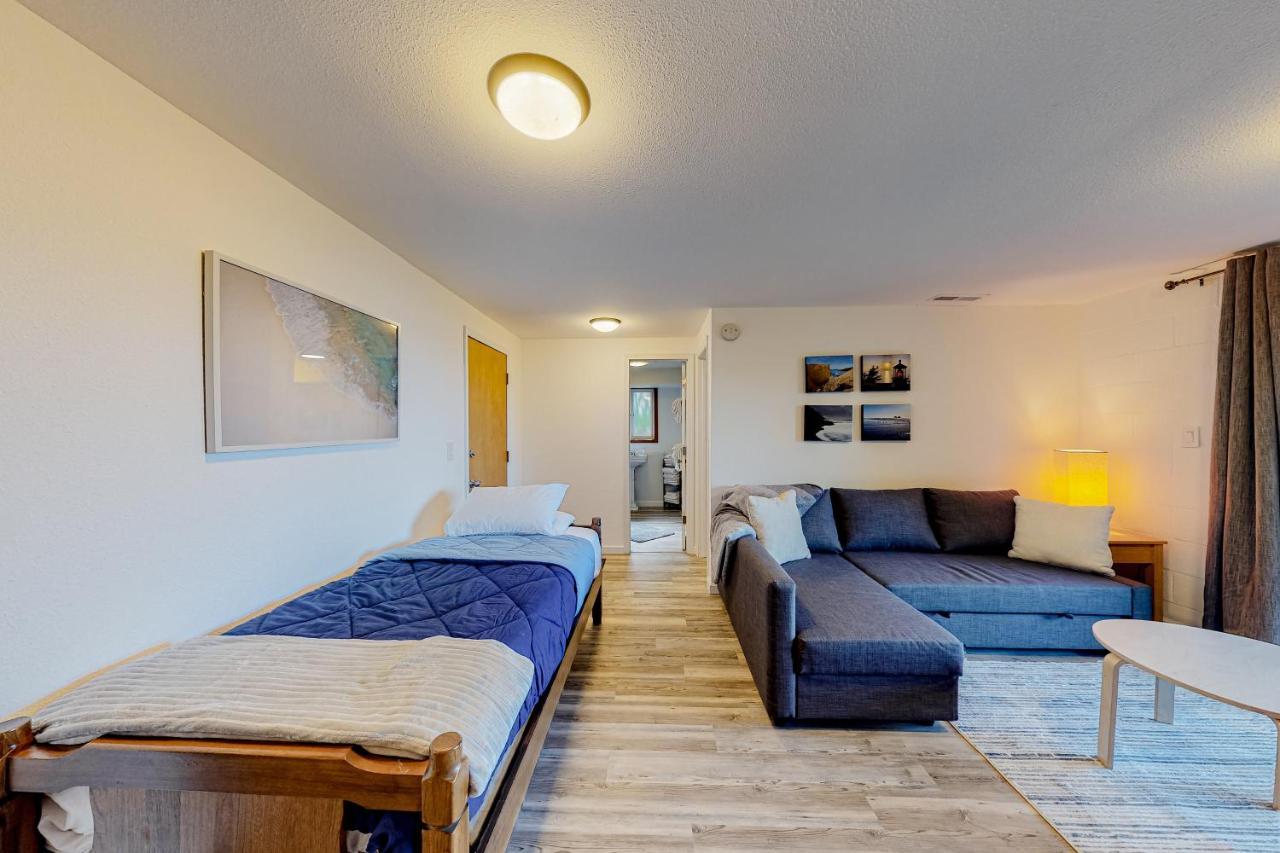 Rockaway House Holiday home *